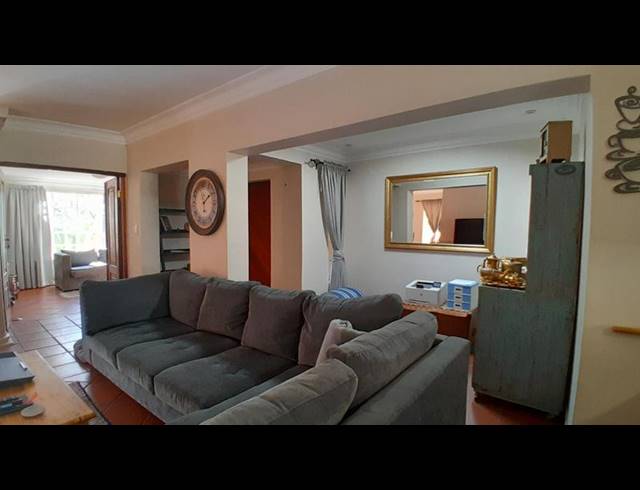 4 BEDROOM PROPERTY TO RENT IN ELDOGLEN